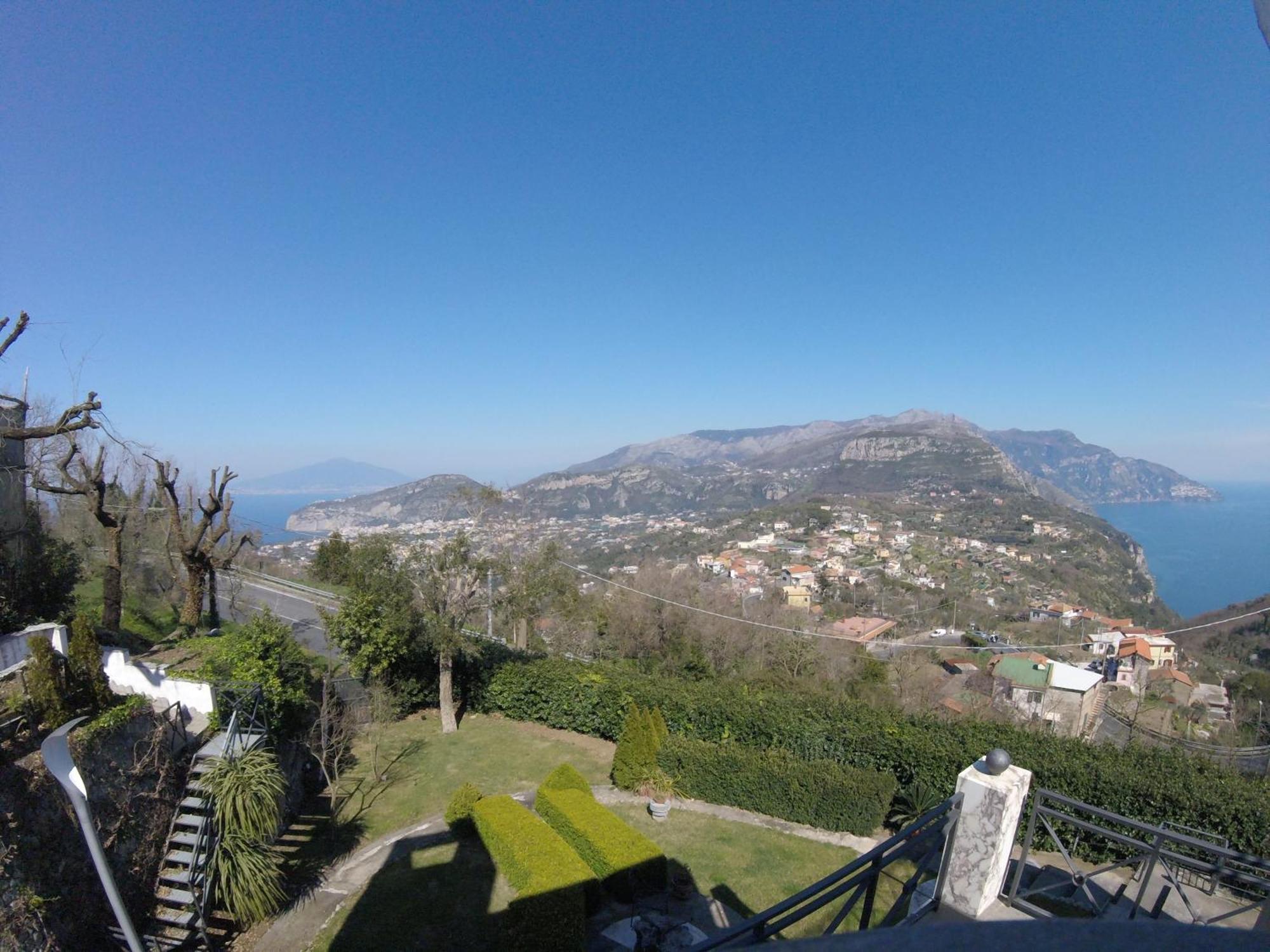 Villa La Ventana Sant'Agnello Eksteriør billede