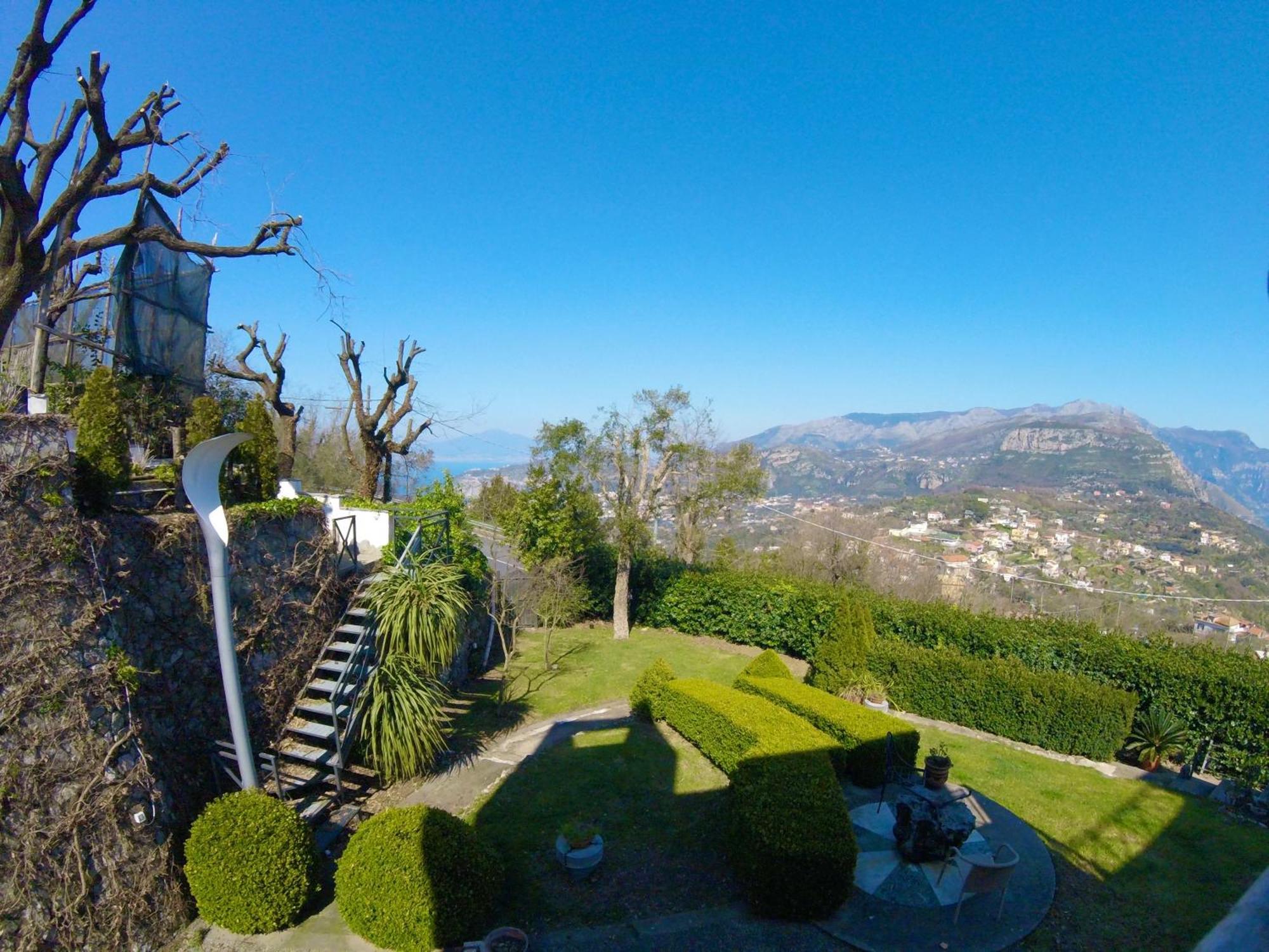 Villa La Ventana Sant'Agnello Eksteriør billede